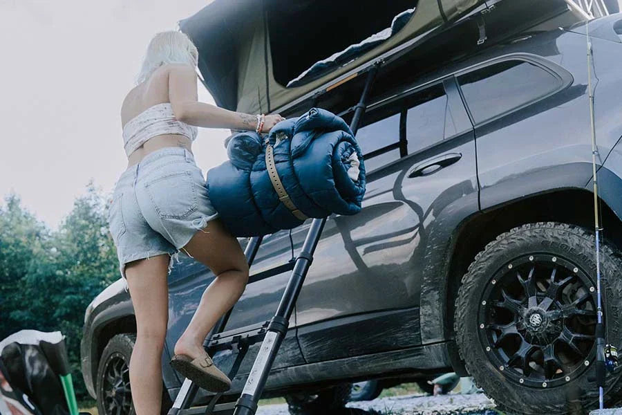 Long Straps: Managing Extended Loads and Oversized Gear